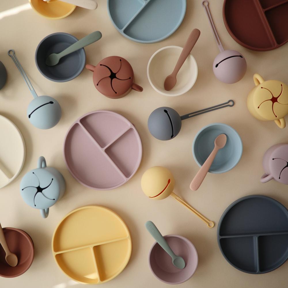 Mushie Siliconen Bord Met Zuignap - Powder Blue-